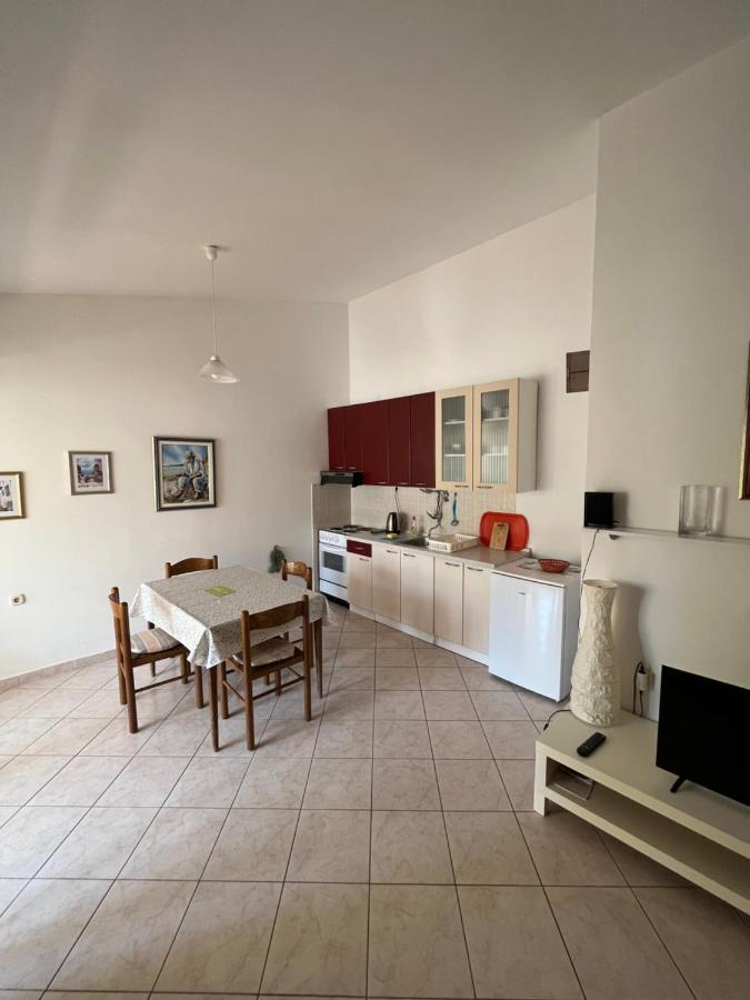 Apartments And Rooms Markovski Palit Extérieur photo