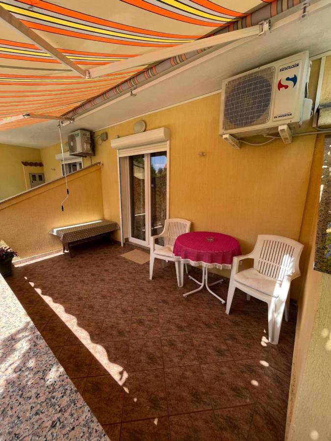 Apartments And Rooms Markovski Palit Extérieur photo