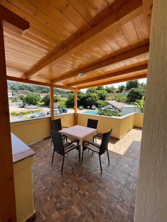Apartments And Rooms Markovski Palit Extérieur photo