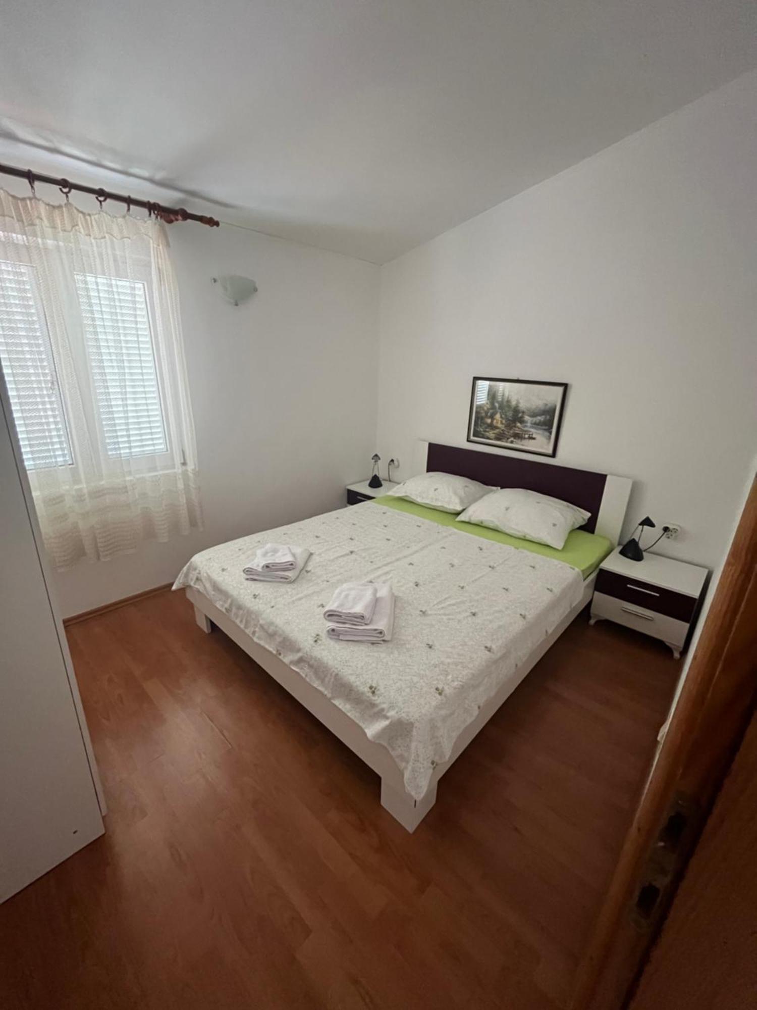Apartments And Rooms Markovski Palit Extérieur photo