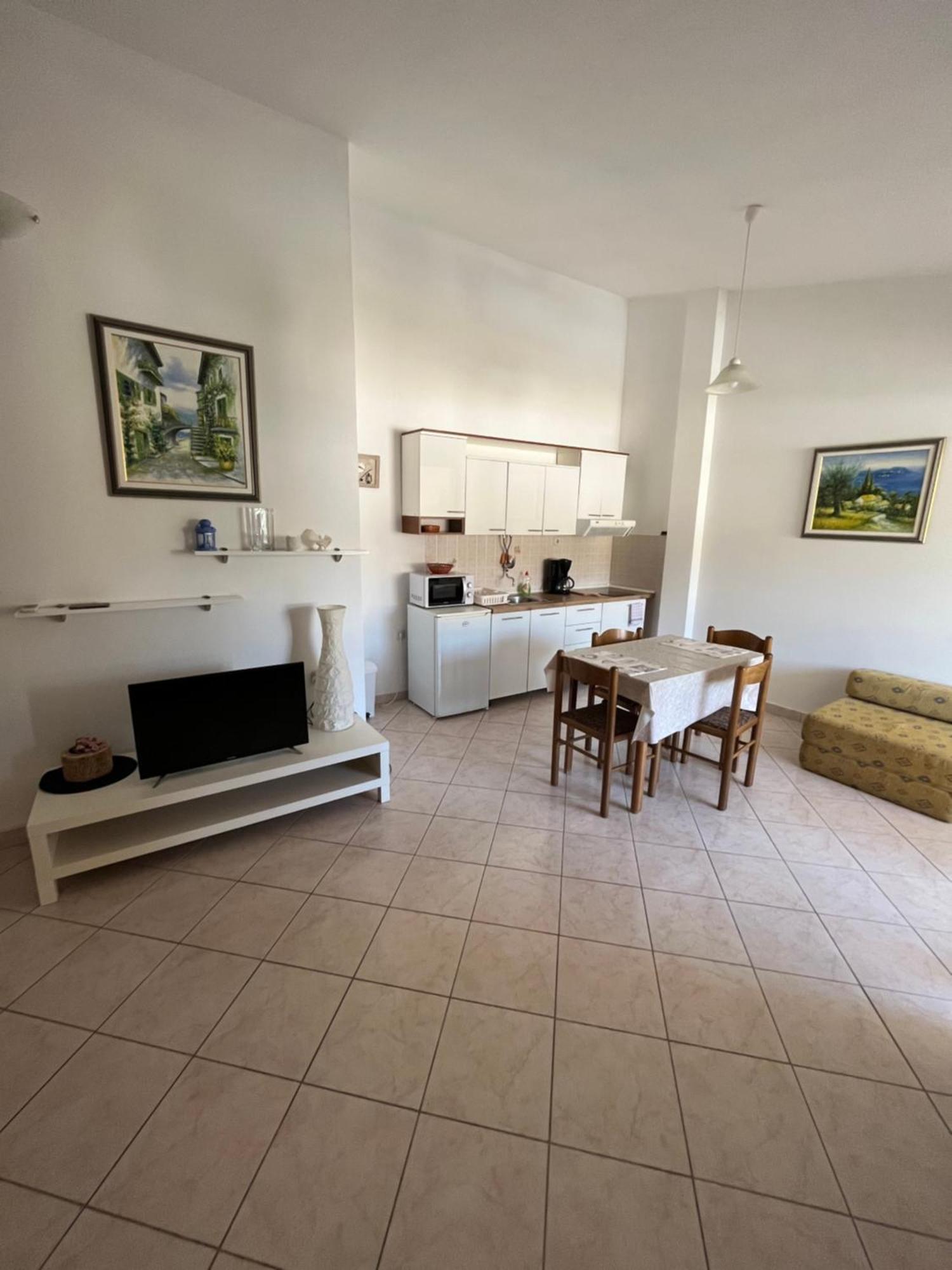 Apartments And Rooms Markovski Palit Extérieur photo